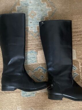 Frye Melissa Back Zip Tall Black Riding Boots. Classic Black Leather 7.5
